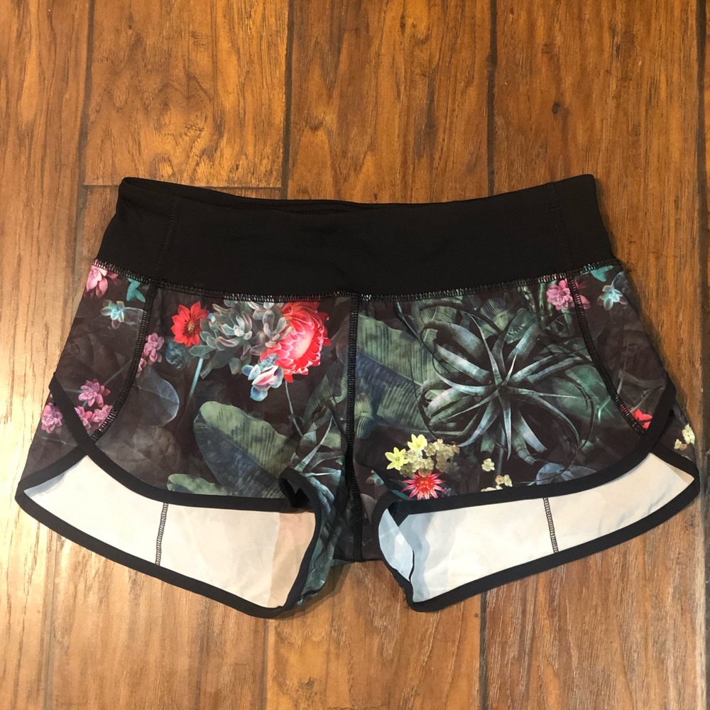 Lululemon Speed Short - Picture 6 of 9